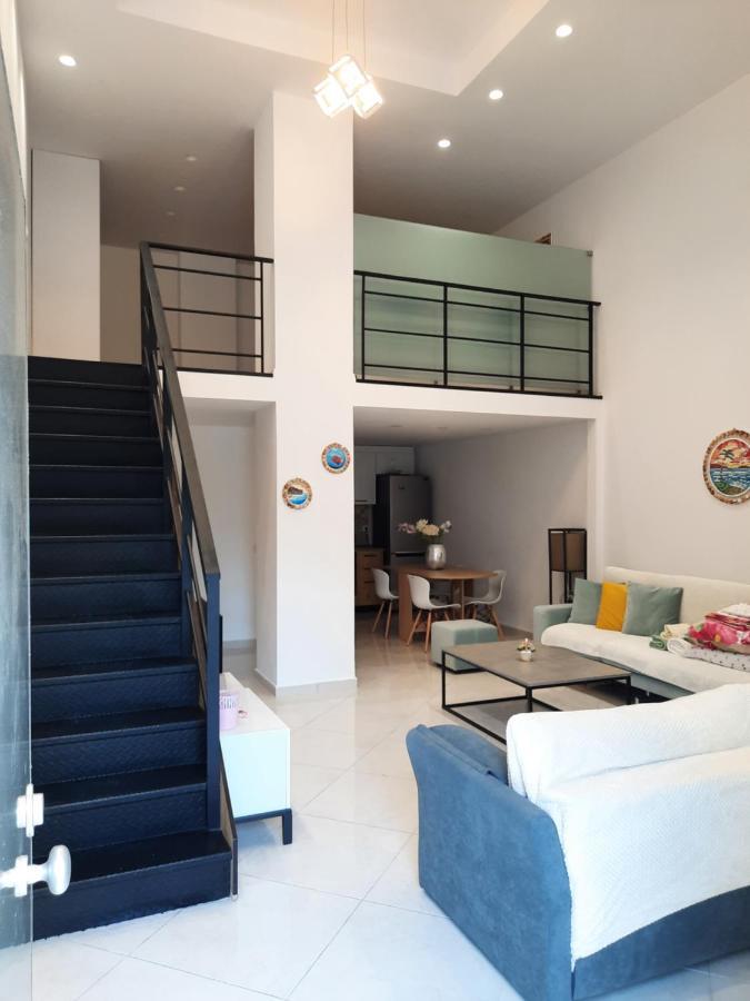 Apartament Me Qera Dublex Lungomare Vlorë 외부 사진